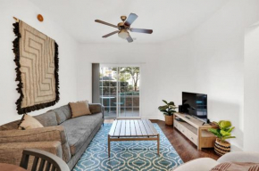 Viagem Bright 1BR with Balcony, Gym, Pool & Working Space